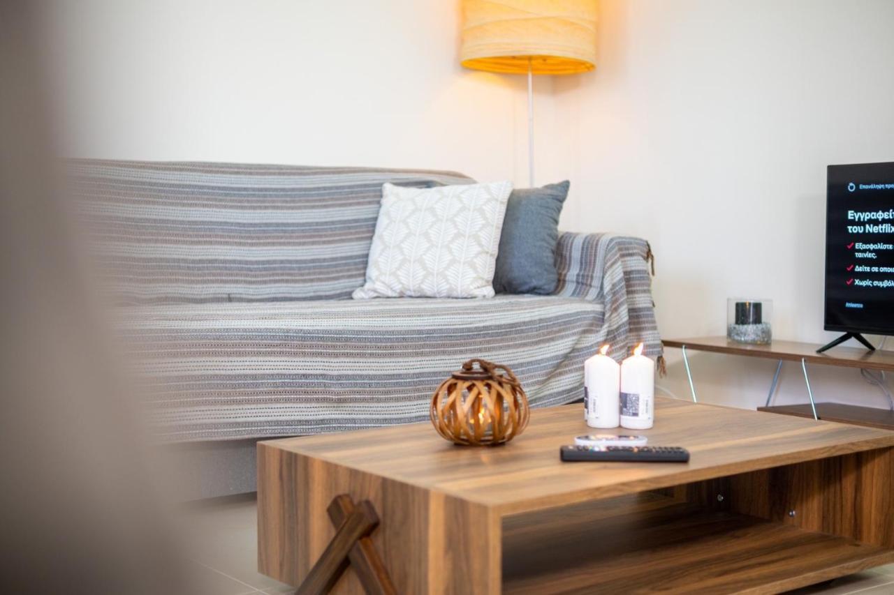 Theo Apartments 1 อาร์เตมีดา ภายนอก รูปภาพ