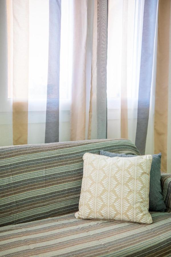 Theo Apartments 1 อาร์เตมีดา ภายนอก รูปภาพ